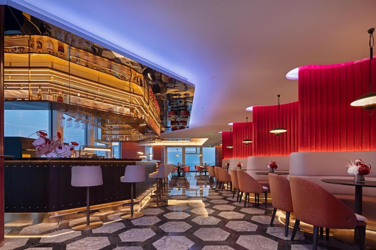 Hotel Radisson Red Guangzhou South Railway Station Exterior foto